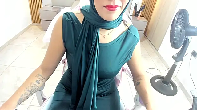 Zulema hamdi online show from 01.28.25