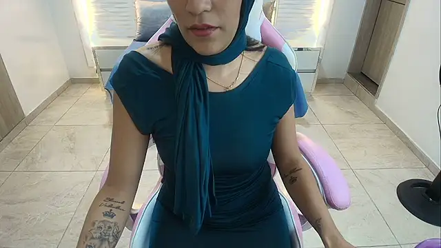 Zulema hamdi online show from 02.06.25