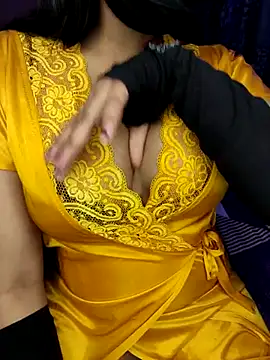 Love Evaa online show from 02.14.25