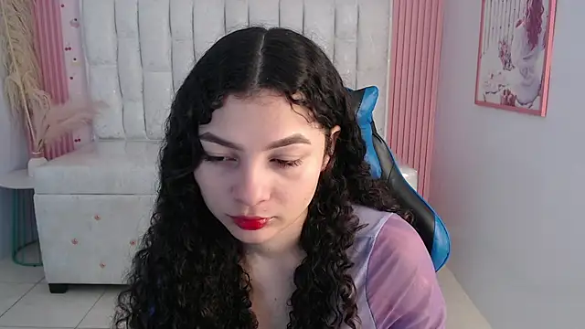 shalon diaz s online show from 11.24.25