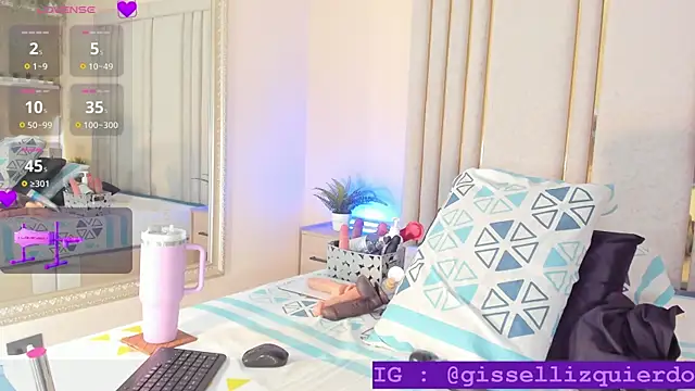 Snapshot of Liincostelloo chatting on 09.13.25 Liincostelloo online show from 09.13.25