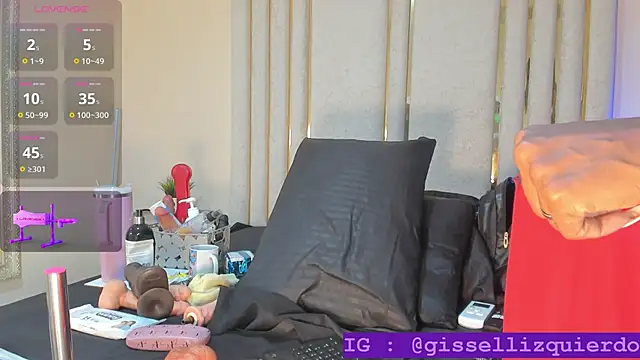 Snapshot of Liincostelloo chatting on 11.09.25 Liincostelloo online show from 11.09.25