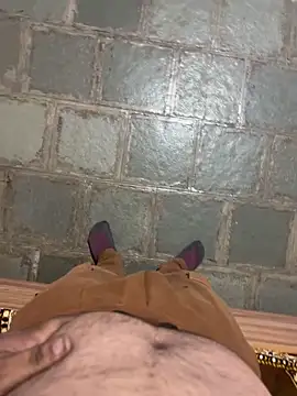 Snapshot of hireom55 chatting on 11.15.25 hireom55 online show from 11.15.25