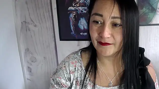 JULIANAWET69 online show from 11.26.25