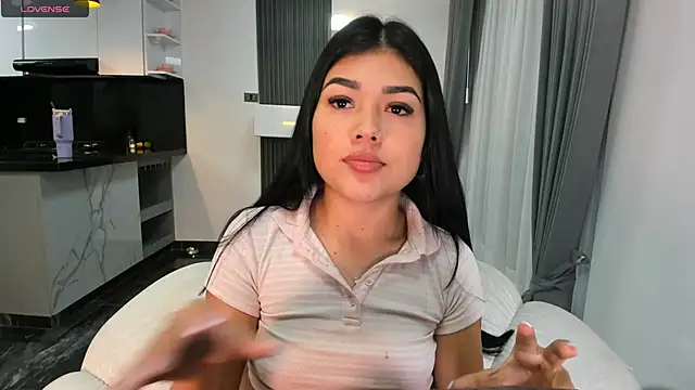 Snapshot of 1lubonnie chatting on 02.26.25 1lubonnie online show from 02.26.25