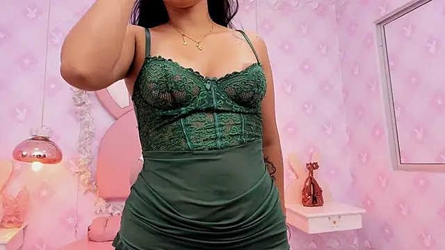 LIA SWAN  online show from 11.28.25