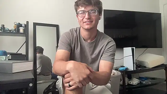 Snapshot of ryan_28747 chatting on 07.18.26 ryan 28747 online show from 07.18.26