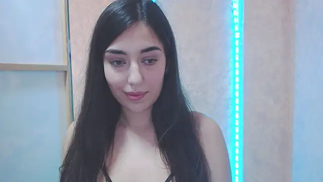 Lovelllyy online show from 03.16.25