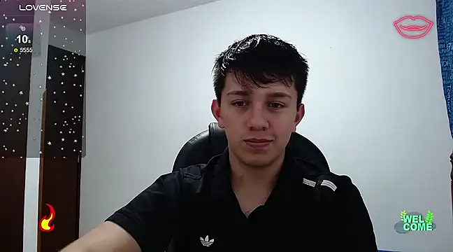 Snapshot of Alan_red chatting on 02.18.25 Alan red online show from 02.18.25