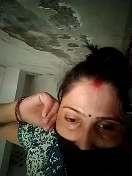 Snapshot of Bhavya_Bhan chatting on 07.31.26 Bhavya Bhan online show from 07.31.26