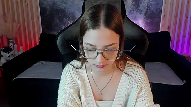 PamBeesly online show from 01.29.25