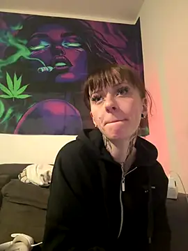 Ciara2004 online show from 12.13.25