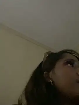 Snapshot of Spicey-CheekssX chatting on 03.19.25 Spicey-CheekssX online show from 03.19.25