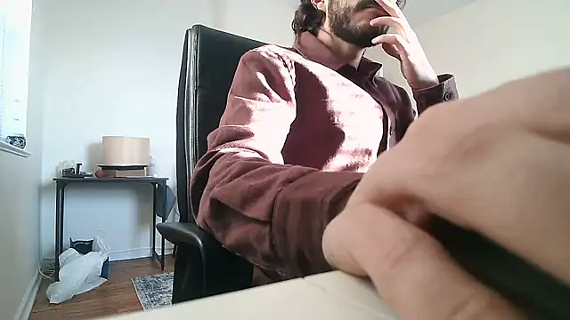 Snapshot of Prolapse_Pig chatting on 03.11.25 Prolapse Pig online show from 03.11.25