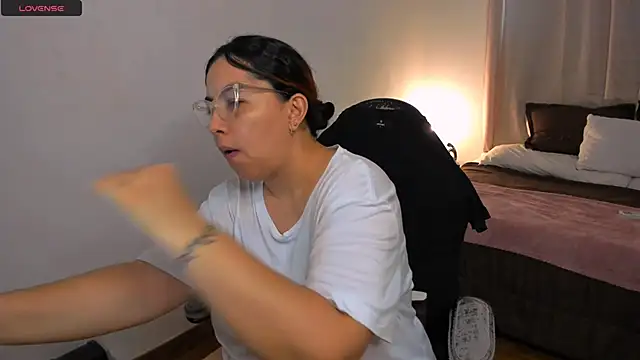 brithany olson25 online show from 09.11.25