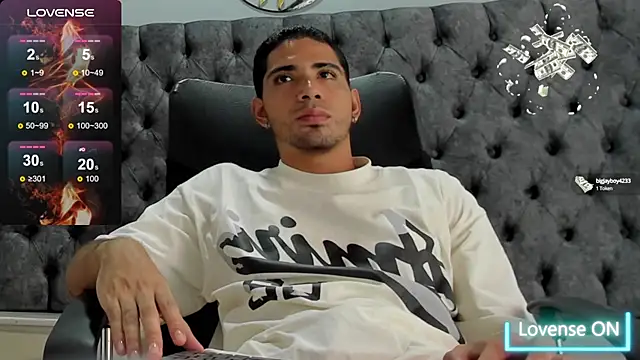 Snapshot of RYAN_PATERSON chatting on 01.30.25 RYAN PATERSON online show from 01.30.25