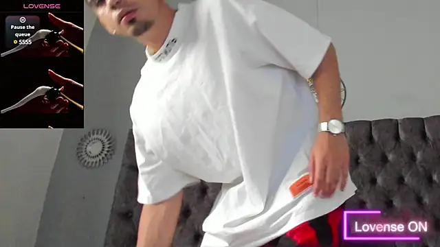 Snapshot of RYAN_PATERSON chatting on 02.15.25 RYAN PATERSON online show from 02.15.25