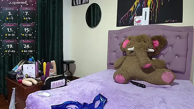 Emmie Hot online show from 02.03.26