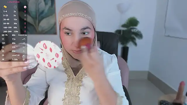 Ayha khalaf online show from 10.02.25