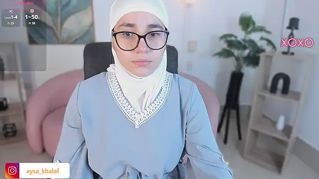 Ayha khalaf online show from 10.15.25