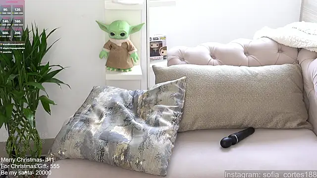 tatiana  cortes18 online show from 12.24.24