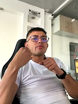 Thonny-becker online show from 11.08.25