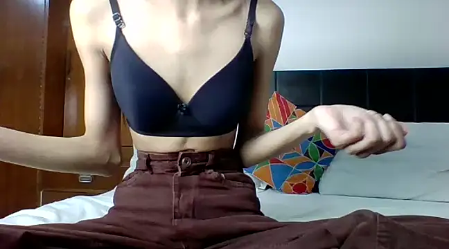 Hot-kaju2 online show from 01.25.25