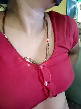 Bhuvi Bedi online show from 04.28.26