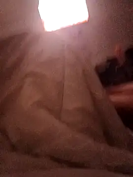 Snapshot of girl_sandu44 chatting on 11.16.25 girl sandu44 online show from 11.16.25