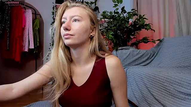 Rachel Rut online show from 10.07.25