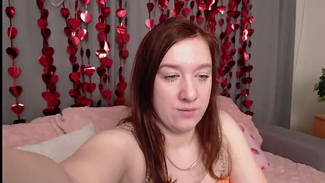 Snapshot of MarthaSimons chatting on 02.18.26 MarthaSimons online show from 02.18.26