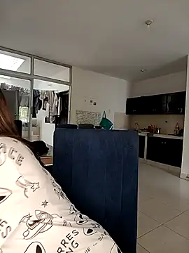 Snapshot of Lili_Bykers chatting on 10.23.25 Lili Bykers online show from 10.23.25