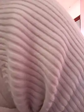 Snapshot of Lili_Bykers chatting on 10.26.25 Lili Bykers online show from 10.26.25