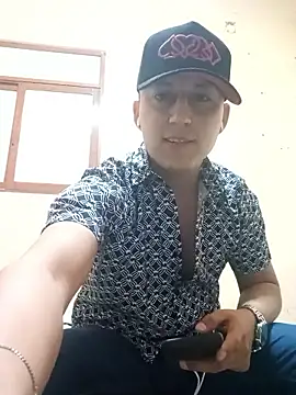 LuisMex1998 online show from 01.12.26