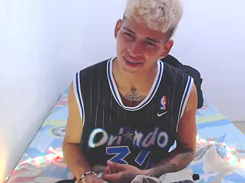 lu nastyboy18 online show from 02.12.25