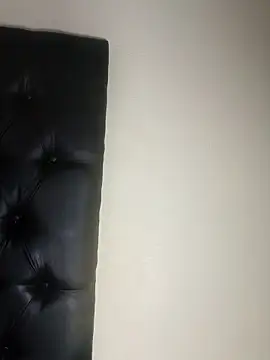 Amandabrown60 online show from 04.24.26