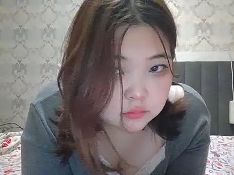 elysiann3 online show from 02.01.25