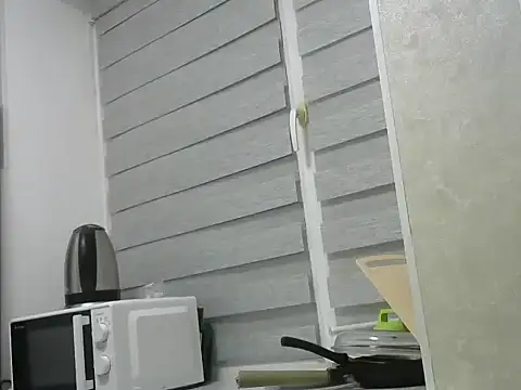 elysiann3 online show from 02.05.25