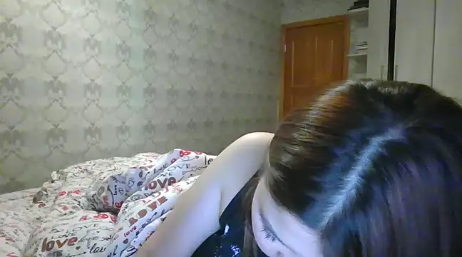 elysiann3 online show from 02.05.25