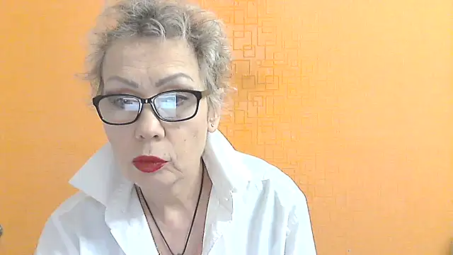 NessyJenixs online show from 12.20.25