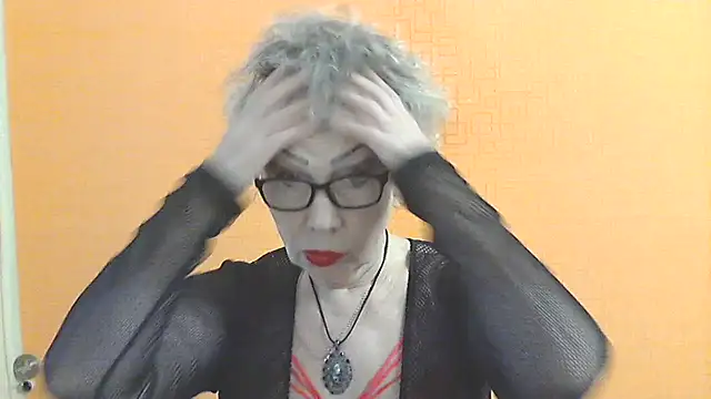 Snapshot of NessyJenixs chatting on 05.13.26 NessyJenixs online show from 05.13.26