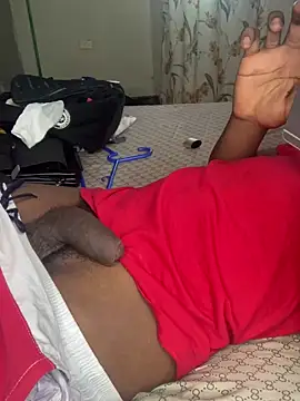 Snapshot of MRGATEZ876 chatting on 01.19.25 MRGATEZ876 online show from 01.19.25