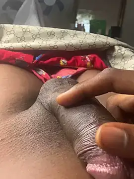 Snapshot of MRGATEZ876 chatting on 01.22.25 MRGATEZ876 online show from 01.22.25