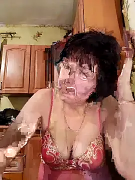 Laura Kiss online show from 02.26.25