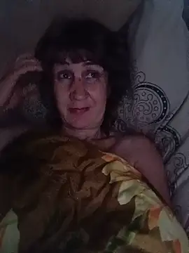 Laura Kiss online show from 06.01.26