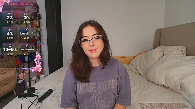 LiloshRoxy online show from 11.06.25