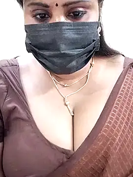Queenflowerr online show from 01.27.25