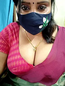 Queenflowerr online show from 02.23.26