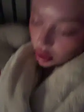 Snapshot of blissdimicco chatting on 03.06.25 blissdimicco online show from 03.06.25