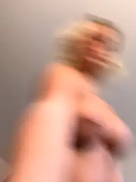 Snapshot of blissdimicco chatting on 09.11.25 blissdimicco online show from 09.11.25